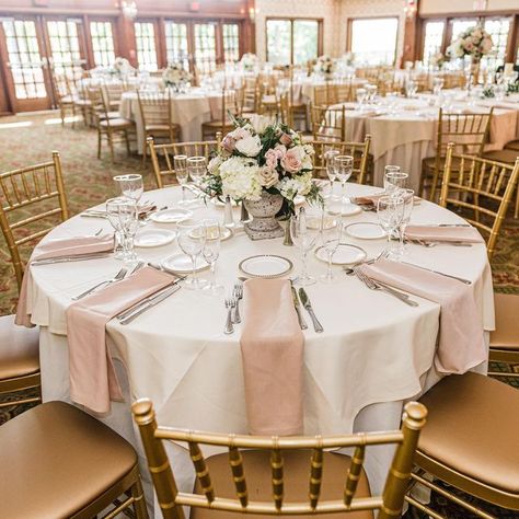 SAINT CLEMENTS CASTLE & MARINA on Instagram: "Spacious, Bright and Airy😍 #waterfordballroom #saintclementscastle #stclementscastleweddings #stclementscastlewedding #stclementscastle #ctbridetobe #bridetobe #engaged #ctweddings #weddingvenue #nycwedding #bostonwedding #connecticutweddings #mayweddings #springweddings" Wedding Table Setups, Wedding Table Circle, Saint Clements Castle Wedding, Wedding Circle Table Decorations, Wedding Table Settings Pink, Circle Wedding Table Decor, Circle Wedding Table, Pink Wedding Reception Decor, Nikkah Ideas