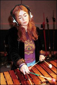 Evelyn Glennie Evelyn Glennie, Classical Musicians, Good Vibrations, Percussion Instruments, Composers, Drummers, Kit Kat, Senior Pics, Bbc News