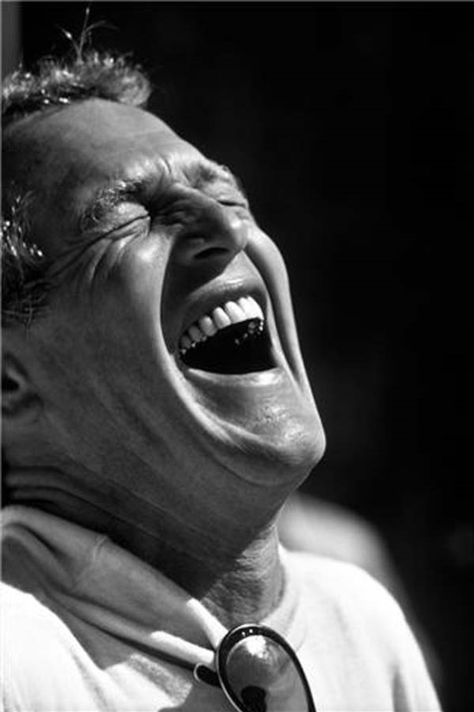 Paul Newman Laughter The Best Medicine, 얼굴 그리기, I Love Cinema, Paul Newman, Healthy Liver, Belly Laughs, Smiles And Laughs, People Laughing, Just Smile