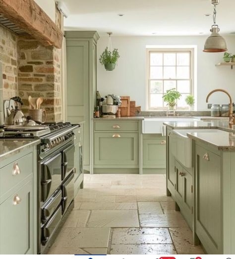 Green Victorian Kitchen, Sage Green Cabinets, Modern Cottage Kitchen, Light Green Kitchen, Olive Green Kitchen, Cream Kitchen Cabinets, Boho Decor Ideas, Sage Kitchen, Brick Backsplash Kitchen