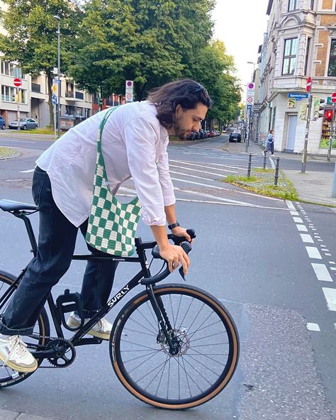 Lil snapshot of the checkered sling bag in action 🚴🏼💨 This was actually the first one I ever made 😊🌱 #crochet #crocheting #crochetbag #crochetbags #bag #bicycle #crochetinspiration #crochetaddict Sling Bag Crochet, Crochet Sling Bag, July 25, Bag Crochet, Sling Bag, Crochet Bag, Bicycle, Sewing, Crochet