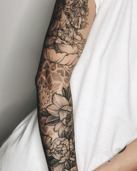 Dotwork | Girls with sleeve tattoos, Arm sleeve tattoos ... #womentattoos #tattooideas Black And Grey Sleeve Women, Fill In Tattoo Ideas Sleeve Backgrounds Women, Illustrative Tattoo Style, Dragons Tattoo, Hindu Tattoo, Flowers Mandala, Polynesian Tattoos, Octopus Tattoos, Female Tattoos