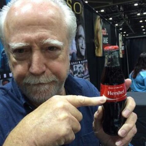 Who's Ready To Share A Coke With Hershel? Obviously Katie is Hershel Greene, Merle Dixon, Twd Memes, Twd Funny, Twd Cast, Scott Wilson, Share A Coke, My Protein, Boondock Saints