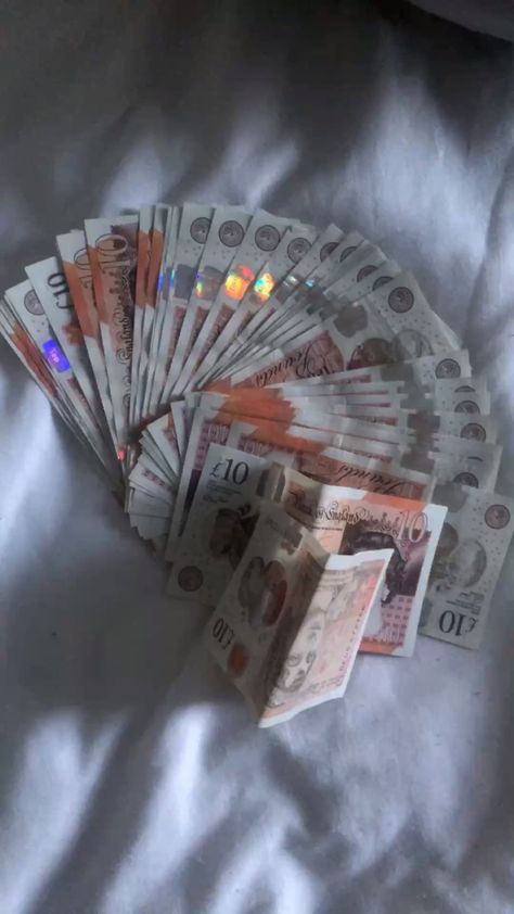 .Fake UK pounds . Buy Grade A+ undetectable counterfeit Online. #Fake #money #undetectable #counterfeit #Buy #UK #Germany WhatsApp: ‪+49 1521 2508422‬ Vision Board Money Uk, 100 Pounds Money, 500 Pounds Money, 1000 Pounds Money, British Pounds Aesthetic, Money In Pounds, English Pounds Money, Money Aesthetic Uk Pounds, Uk Pounds Money