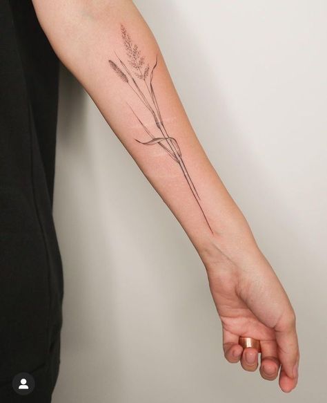 Wheat Plant Tattoo, Wheat And Wildflower Tattoo, Midwest Tattoo Ideas, Wheat Tattoos For Women, Farm Tattoos For Women, Reed Tattoo, Grass Tattoo, Wheat Tattoo, Side Tattoos Women