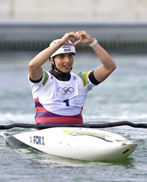 Jessica Fox (Australia) 🥇 K1 🥇 C1 • Paris 2024 Olympics #slalom #canoeing Canoe Slalom, Jessica Fox, 2024 Olympics, Athletic Girls, Olympic Athletes, Canoeing, Summer Olympics, Action Poses, Sports Photography