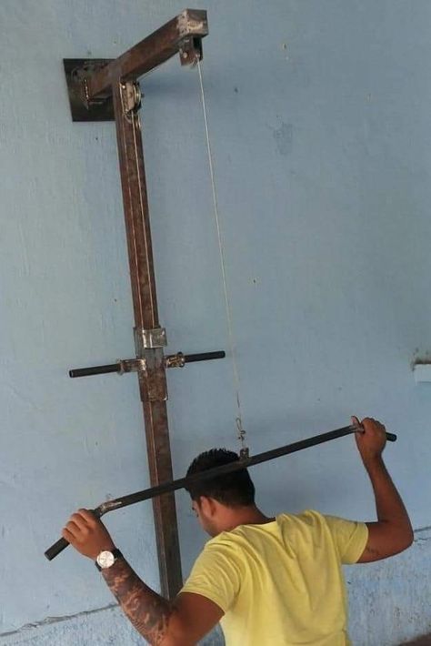 Homemade Gym Equipment, Home Made Gym, Backyard Gym, Diy Gym Equipment, Home Gym Garage, Diy Workout, Diy Gym, Diy Home Gym, Gym Room At Home