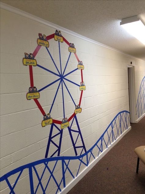 Boardwalk Theme, County Fair Theme, Carnival Classroom, Board Decoration Ideas, Circus Classroom, Fun Hacks, Fair Theme, 23 January, Church Images