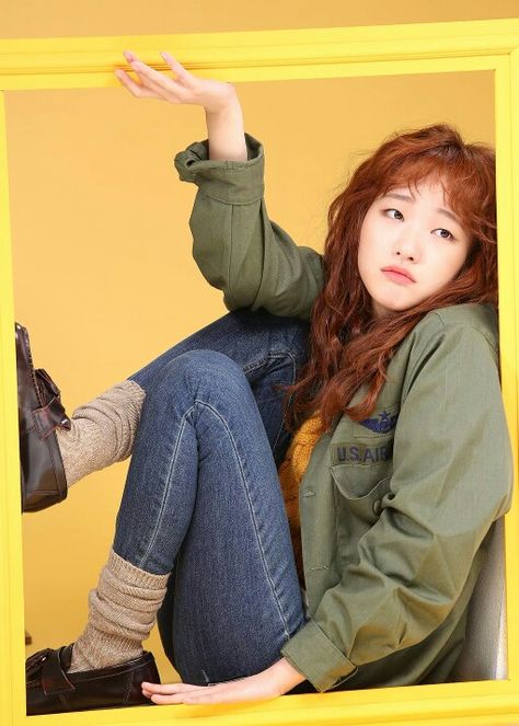 Hong Seol Outfits, Hong Seol, Yoo In Na, Park Hae Jin, Cheese In The Trap, Kim Go Eun, Park Shin Hye, Bae Suzy, Lee Dong Wook