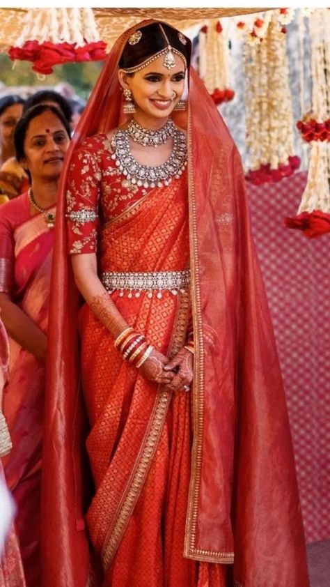 Classy Bridal Makeup, Telugu Marriage, Airbrush Bridal Makeup, Red Saree Wedding, South Indian Bride Saree, Kerala Bride, Bridal Sarees South Indian, Wedding Saree Blouse, Wedding Saree Blouse Designs