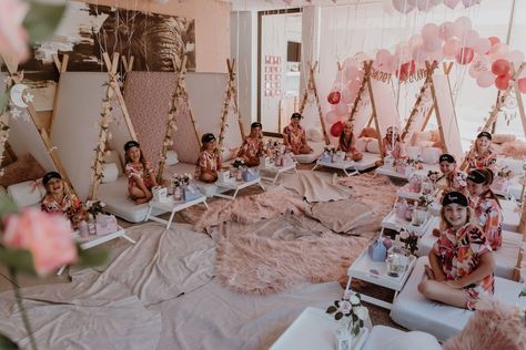 Preppy Party Decorations, Sleepover Fort, Preppy Sleepover, Event Venue Design, Boho Tent, Birthday Sleepover Ideas, Slumber Party Birthday, Sleepover Birthday, Teepee Party