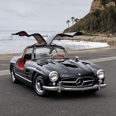 Mercedes Gullwing, 300 Sl Gullwing, Mercedes Benz 300 Sl, Mercedes 300, Mercedes 300sl, Mercedes Benz 300, Mercedes Car, Cool Wallpapers Cartoon, Classy Cars