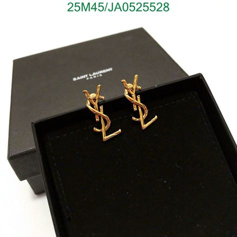 Ysl Earrings Gold, Ysl Accessories Jewelry, Ysl Accessories, Ysl Earrings, Ysl Necklace, Ysl Jewelry, Necklace Packaging, Expensive Jewelry Luxury, Jewelry Set Design