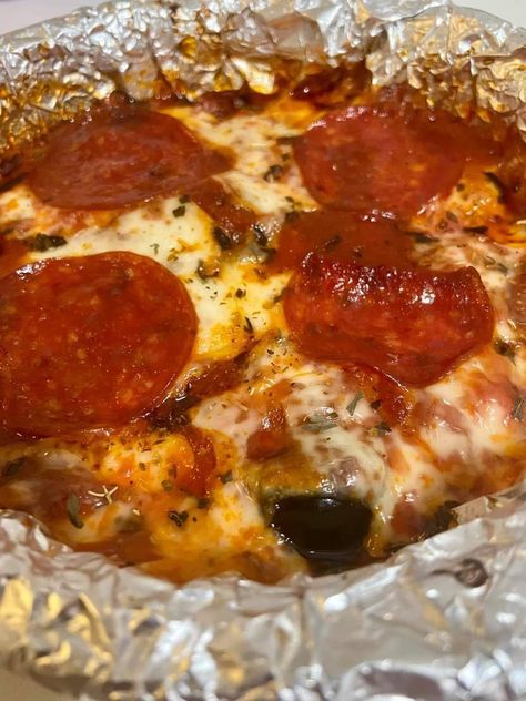 keto pizza in a bowl I love this... - Keto & Low Carb Foods | Facebook Keto Pizza Bowl, Keto Pizza Bowl Low Carb, Pizza Bowls Low Carb In Oven, Low Carb Crustless Pizza Bowl, Keto Crustless Pizza, Pizza In A Bowl, Pepperoni Pizza Casserole Low Carb, Keto Pizza Skillet Low Carb, Low Carb Foods