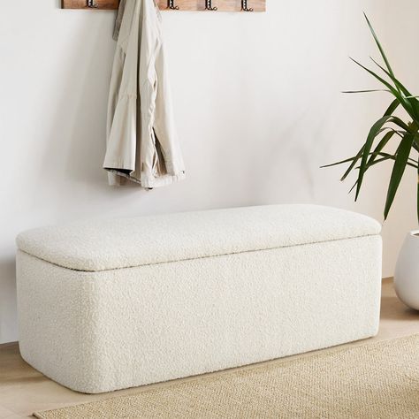 Wade Logan® Azani Boucle Upholstered 47" Storage Bench & Reviews | Wayfair White Storage Bench, Made Bed, Storage Bench Bedroom, Storage Bedroom, Small Bench, Beautiful Storage, Bedroom Bench, Living Room Shop, Upholstered Bench