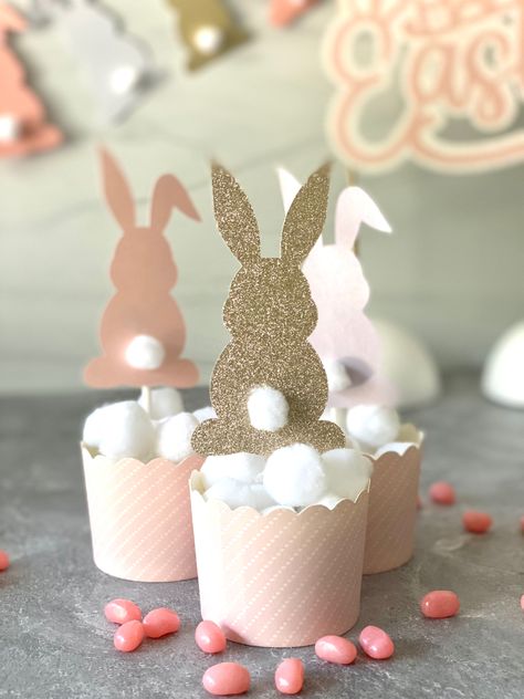 Easter Cake Toppers, Easter Cups, Easter Cake, Bolo Fake, Spring Easter Decor, Easter Cakes, Spring Fling, Easter Diy, Easter Spring