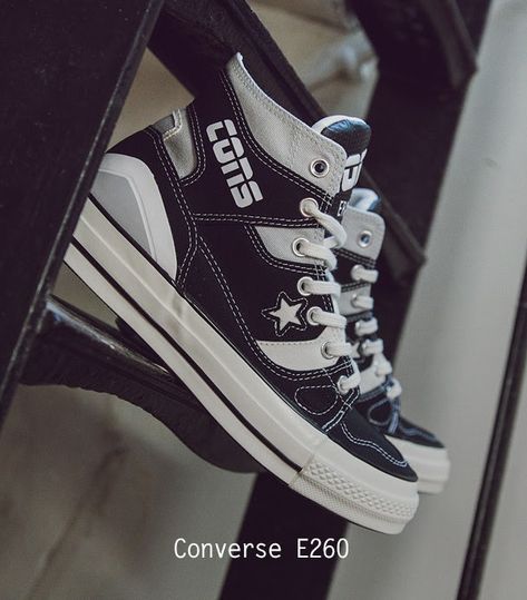 Zapatillas Aesthetic, Y2k Converse, Boots Converse, Dr Shoes, Image Swag, Hype Shoes, Shoe Inspo, Aesthetic Shoes, Swag Shoes