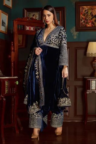 Shop for Priyanka Jain Blue Velvet Aari Embroidered Kurta Palazzo Set for Women Online at Aza Fashions Luxury Blue Kurta For Winter, Luxury Long Sleeve Kurta With Cutdana, Luxury Party Wear Kurta For Party, Luxury Bollywood Style Kurta With Sequins, Luxury Bollywood Style Churidar For Formal Occasions, Luxury Long Sleeve Indigo Kurta, Teal Velvet Pakistani Dress, Luxury Sequined Evening Kurta, Luxury Bollywood Kurta For Eid