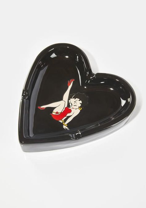 Heart Shaped Ashtray, Ceramic Ashtray, Jewelry Piercing, Ceramic Heart, Novelty Bags, Puff And Pass, Room Makeover Inspiration, Ashtrays, Room Inspiration Bedroom