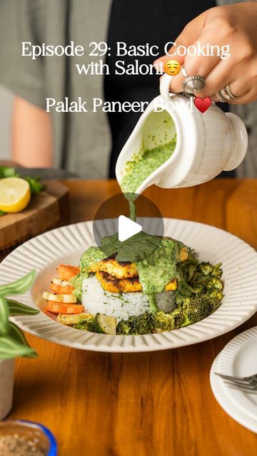 Saloni Kukreja🌷 on Instagram: "Palak Paneer Rice Bowl ~ I love making rice bowls and this one is full of bold flavours and SO easy to make! It's the perfect weeknight dinner recipe and it will become your new go-to meal ❤️❤️

Welcome to Episode 29 of ✨ #BasiccookingwithSaloni ✨ where I take you on a journey of cooking basic essential recipes with me ☺️

Here’s how you can make this recipe at home ☺️

Ingredients:
Paneer 250g 
Salt & Pepper 
1 tsp ginger garlic paste 
1/2 tsp cumin 
1/4th tsp haldi powder 
1/2 tsp garam masala 

2 tbsps atta 
2 tbsps butter 
1 onion - finely chopped 
1 green chilly - finely chopped 
3 cloves garlic - finely chopped 

1 cup milk- more if required
1.5 cups spinach- roughly chopped
Salt & Pepper 

Roasted Veggies: 
Broccoli 
Carrot 
Zucchini 

Serve with rice Paneer Rice, Curry Soup Recipes, Broccoli Carrot, Haldi Powder, Making Rice, Carrot Zucchini, Ginger Garlic Paste, Curry Soup, Paneer Recipes