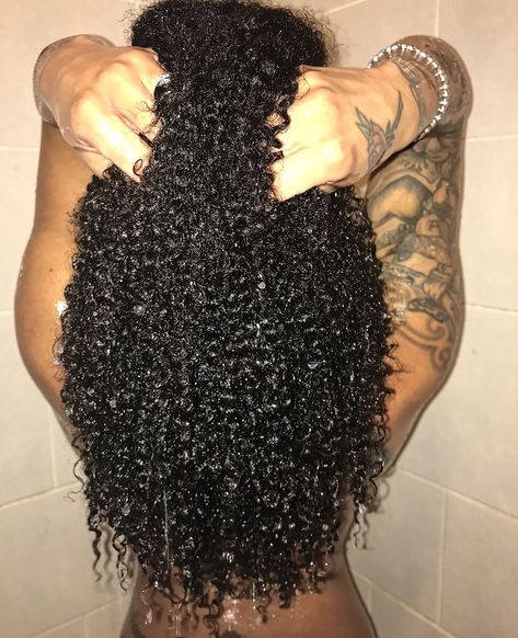 Hair Growth Aesthetic, Long Healthy Curly Hair, 4b Curly Hair, Growth Aesthetic, Healthy Curly Hair, 3c Hair, Low Porosity, Curly Hair Photos, Natural Hair Beauty