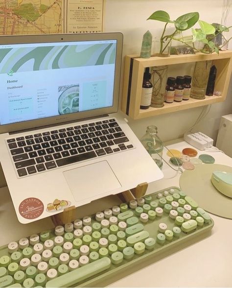 Green Desk Astethic, Green And White Desk Setup, Ghibli Aesthetic Room Decor, Sage Green Desk Setup, Green Desk Aesthetic, Green Desk Setup, College Desk Setup, Green Gaming Setup, Green Dorm Room Ideas