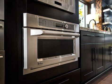 A built-in convection oven with speedcook technology offers the features of oven, microwave and warming drawer in one small appliance.  http://www.hgtv.com/dream-home/kitchen-pictures-from-hgtv-dream-home-2014/pictures/page-13.html?soc=pindhm Oven Under Counter, Speed Oven, Kitchen Renos, Hgtv Dream Homes, Warm Browns, Small Appliance, Hgtv Dream Home, Warming Drawer, Steel Appliances