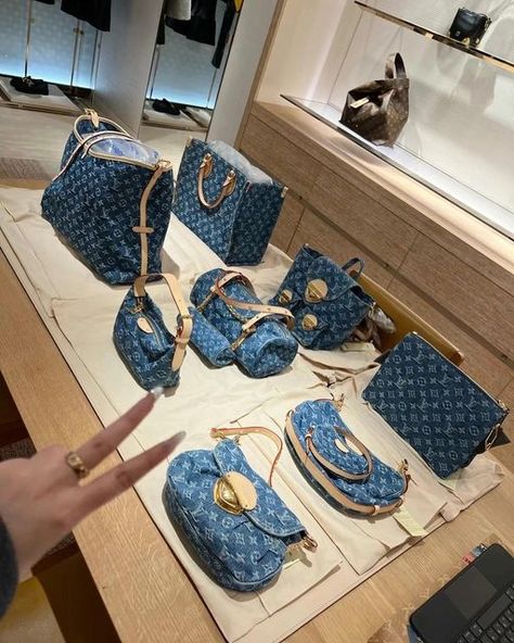 No.1 Louis Vuitton Official FanPage on Instagram: "Diving into the denim dream of #LouisVuittonbag ! 💙 Which one would you pick to add a splash of chic to your collection? #DenimDelight #LVDenim #lvbag #lvdelightful #lvhobo" Denim Louis Vuitton, Louis Vuitton Official, Denim Bag, Vuitton Bag, Lv Bag, No 1, Louis Vuitton Bag, Diving, Louis Vuitton