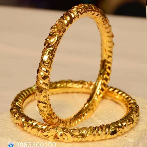 Gold Bala Design, Bengali Bangles Design, Bengali Gold Chur Design, Kaasu Design Bangles Gold, Bengali Gold Bala Design, Coorg Style Bangles Gold, Gold Bollywood Bangle For Puja, Gold Bangle Watch, Man Gold Bracelet Design