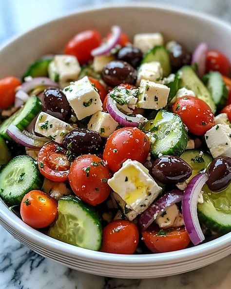 Easy and tasty recipes | CLASSIC GREEK SALAD | Facebook Greece Salad Recipes, Salad Lunch Box Ideas, Greek Salad Aesthetic, Breakfast Steak, Classic Greek Salad, Salad Greek, Best Greek Salad, Kfc Chicken Recipe, Steak Breakfast