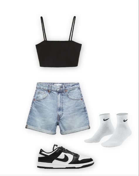 Summer Fits Shorts, Nike Panda Dunks, Lazy Outfit, Nike Panda, Jewellery Summer, Panda Dunks, Dunks Outfit, Necklace Casual, Outfits Lazy