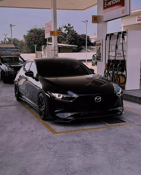 Mazda6 Modified, Mazda Sports Cars, Mazda Aesthetic, Mazda Sedan, Mazda 3 Black, Mazda 3 Hatch, Black Mazda, Mazda Hatchback, Mazda3 Hatchback