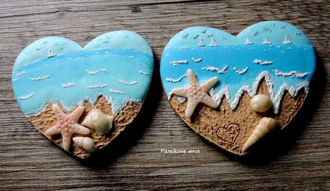 Summer, vacation, sea, shells... | Cookie Connection Fondant Shells, Summer Sugar Cookies, Mermaid Cookies, Beach Cookies, Beach Cakes, Cookie Connection, Summer Cookies, Sugar Cookie Designs, Creative Cookies