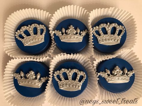 Royal Blue Cookies, Oreos Cookies, Cake Design For Men, Cake Designs For Girl, Blue Birthday Cakes, Cake Drawing, Blue Cookies, Royal Ball, Covered Oreos