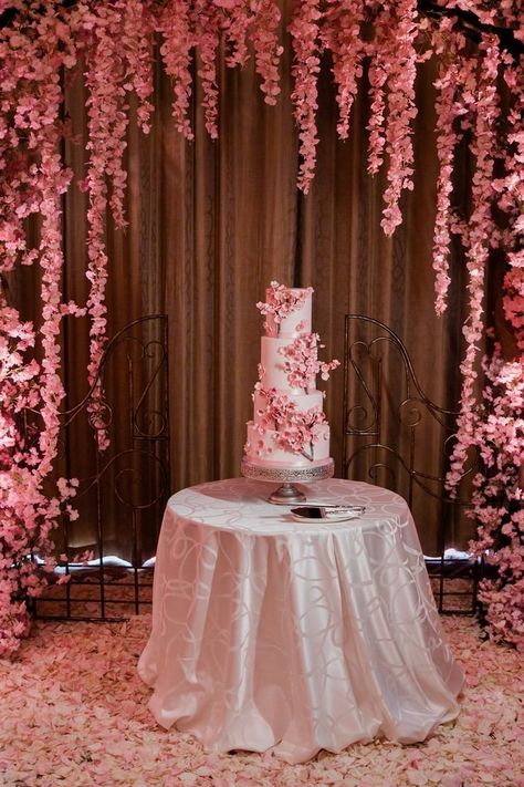 Pink Cherry Blossom Wedding, Cherry Blossom Wedding Cake, Cherry Blossom Wedding Theme, Cherry Blossom Party, Cherry Blossom Decor, Sakura Wedding, Quince Decor, Cherry Blossom Cake, Blossom Cake