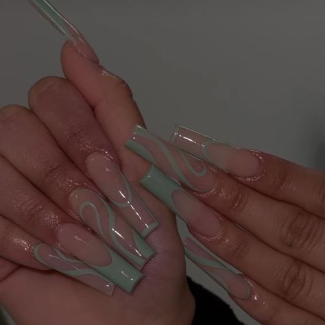 Pastel Acrylics, Oval Acrylic Nails, Sabrina Claudio, Green Acrylic Nails, Hippie Nails, Cute Acrylic Nail Designs, Simple Acrylic Nails, French Acrylic Nails, Classy Acrylic Nails