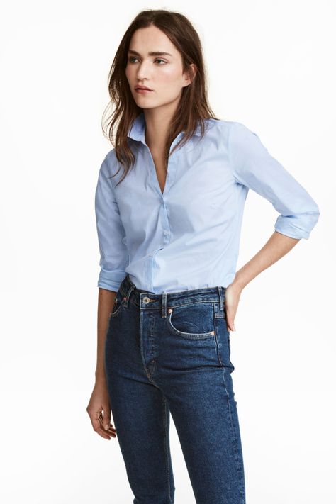 Blue Button Down Shirt Outfit, Burberry Shirt Women, Womens Dress Shirt, Button Down Shirt Outfit, Blue Button Down Shirt, Cotton Shirts Women, Blouse Style, 60 Fashion, Cotton Shirts