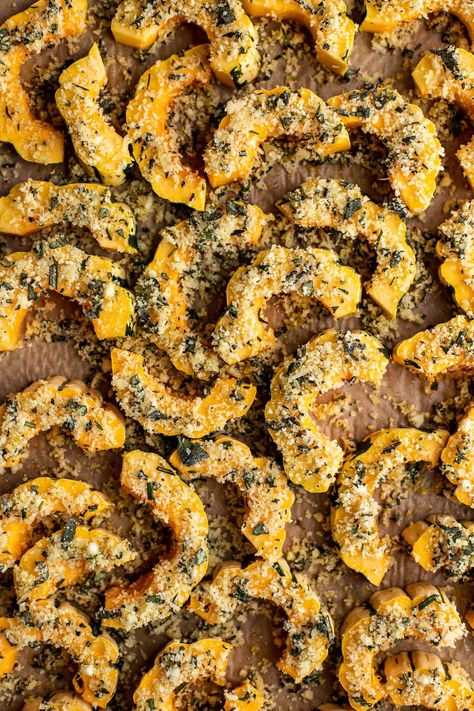 Delicato Squash Recipes, Delicata Squash Recipe Air Fryer, Roasted Delicata Squash Recipe, Delectica Squash Recipe, Delicate Squash Recipes, Crooked Neck Squash Recipes, Baked Delicata Squash, Antipasto Ideas, Crookneck Squash Recipes