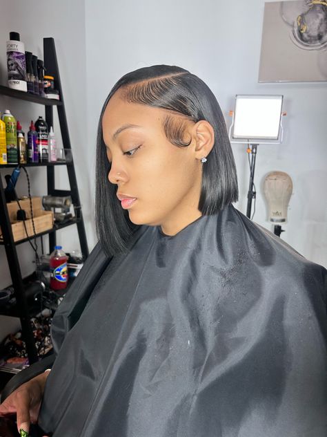 Quickweave Bob Side Part, Side Part Quickweave, Deep Side Part Bob, Bob Quickweave, Bob Side Part, Side Bob, Side Part Quick Weave, Bhaddie Hairstyle, Quickweave Bob