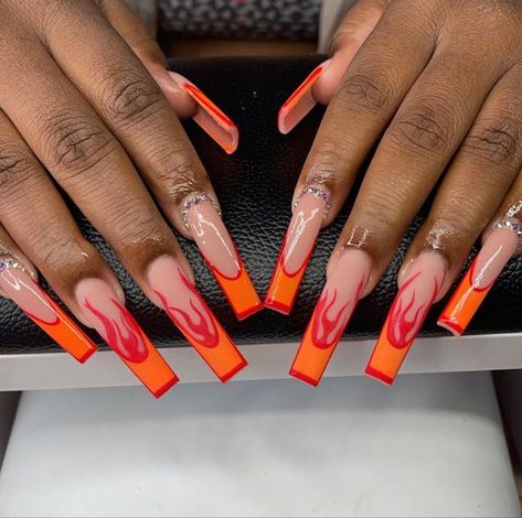 Orange Fire Nails, Medium Baddie Nails, Orange Acrylic Nails, Nails Styles, Nails Orange, Classy Acrylic, Long Acrylic Nail Designs, Baddie Nails, Long Nail