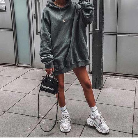 I am one of those girls who is friends with guys and is the only girl… #teenfiction Teen Fiction #amreading #books #wattpad Triple S Outfit Woman, Balenciaga Triple S Outfit Woman, Balenciaga Triple S Outfit, Triple S Outfit, Steve Madden Sneakers Outfit, Balenciaga Triple S White, Class Outfits, Sneaker Outfits Women, Steve Madden Sneakers