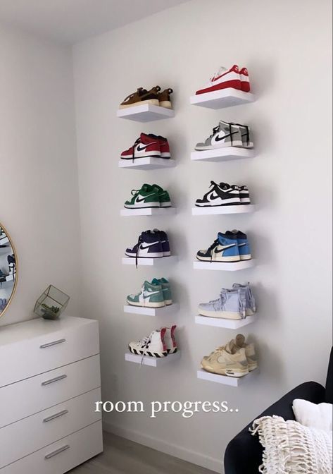 Shoe Wall Ideas Bedroom, Grey Bedroom With Led Lights, Sneaker Display Bedroom, Bedroom Clothes Storage Ideas, Room Decor For Small Bedrooms, Shoe Wall Display, Room Elevation, Designer Room Decor, Studio Room Ideas