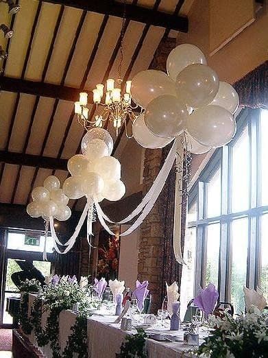 Diy Ballon, Wedding Balloon Decorations, Diy Balloon Decorations, Diy Balloon, Balloon Diy, Wedding Balloons, 50th Wedding, Wedding Deco, Anniversary Parties