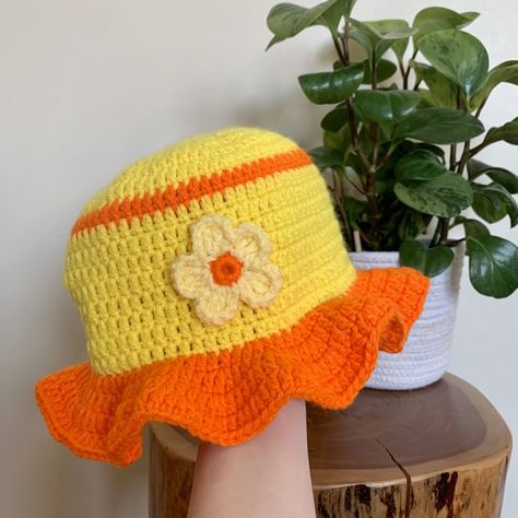 Orange Blossom Bucket Hat Crochet PATTERN ONLY Strawberry - Etsy Australia Orange Crochet Outfit, Cute Crochet Hats, Bucket Hat Crochet Pattern, Yarn Fashion, Blossom Crochet, Cardigans Crochet, Bucket Hat Crochet, Bucket Hat Pattern, Hats Crochet