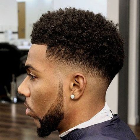 Curly Afro Taper Mid Fade Haircut, Best Fade Haircuts, Drop Fade Haircut, Black Hair Cuts, Curly Hair Fade, Mens Hairstyles Fade, Low Fade Haircut, Taper Fade Haircut, Black Men Haircuts