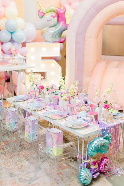 Unicorn Birthday Party Ideas, Mermaid Birthday Party Ideas, Rainbow Unicorn Party, Mermaid Unicorn, Unicorn Themed Birthday Party, Rainbow Unicorn Birthday, Unicorn Birthday Party, Mermaid Birthday Party, Karas Party Ideas