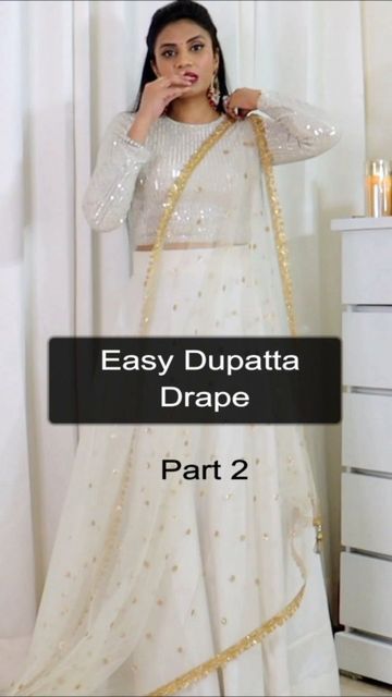 Net Duppata Draping Style, Net Dupatta Styles For Lehenga, Duppata Draping Style On Suit, How To Tie Dupatta On Lehenga, How To Set Dupatta On Lehenga, Lehenga Duppata Styling, How To Carry Dupatta On Suit, How To Carry Dupatta On Lehenga, Duptta Wraping On Lehnga