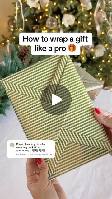 Chantel Mila, Wrap A Gift, Gift Wrapping Techniques, Creative Gift Wraps, Gift Wrapping Inspiration, My Love Language, How To Wrap, Gifts Wrapping Diy, Simple Gift Wrapping