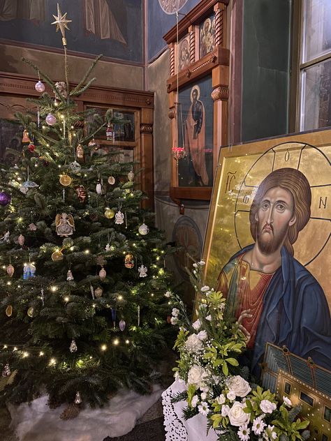 Christmas Orthodox Icon, Christian Tree Decorations, Orthodox Christmas Aesthetic, Catholic Christmas Aesthetic, Christmas Aesthetic Christian, Christmas Christian Aesthetic, Greek Orthodox Christmas, Orthodox Christianity Aesthetic, Orthodox Christmas