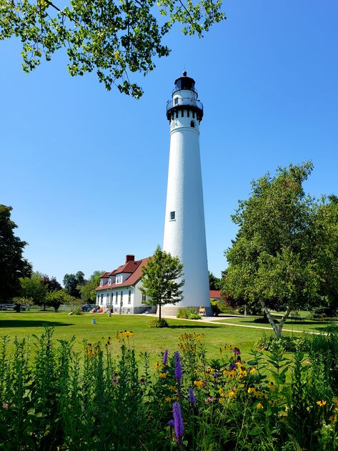 Wisconsin Vacation, Racine Wisconsin, Mobile Photography, Countries Of The World, Cn Tower, Lighthouse, Wisconsin, United States, Building